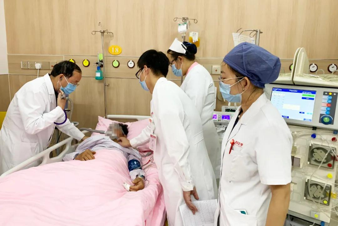 72小時緊急救治！64歲危重出血熱患者闖過生死關(guān)