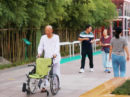 住院期間也能給健康加分？每周一、三、五動(dòng)起來，為健康打卡！