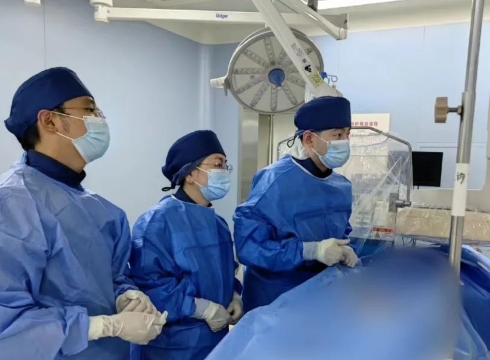 失血性休克命懸一線！急診介入治療為患者贏得生機