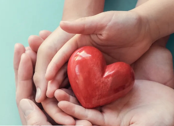 心梗救治日|牢記兩個“120”：及時撥打120電話，黃金“120”分鐘內(nèi)有效救治！