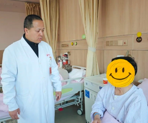 視力模糊、頭暈頭痛？專(zhuān)家：這項(xiàng)顱內(nèi)腫瘤檢查必不可少